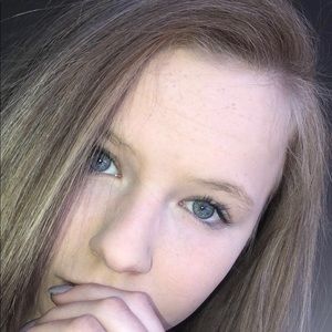 Meet your Posher, Sabrina